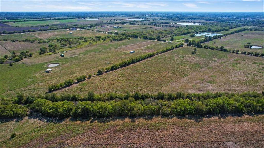 534 Deer Lane, Celeste, TX 75423