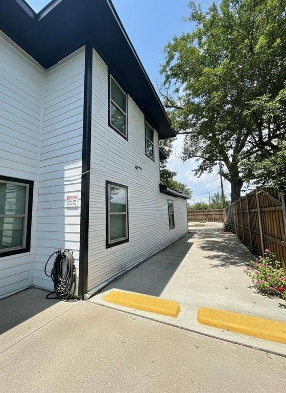 4947 E Side Avenue, Dallas, TX 75214