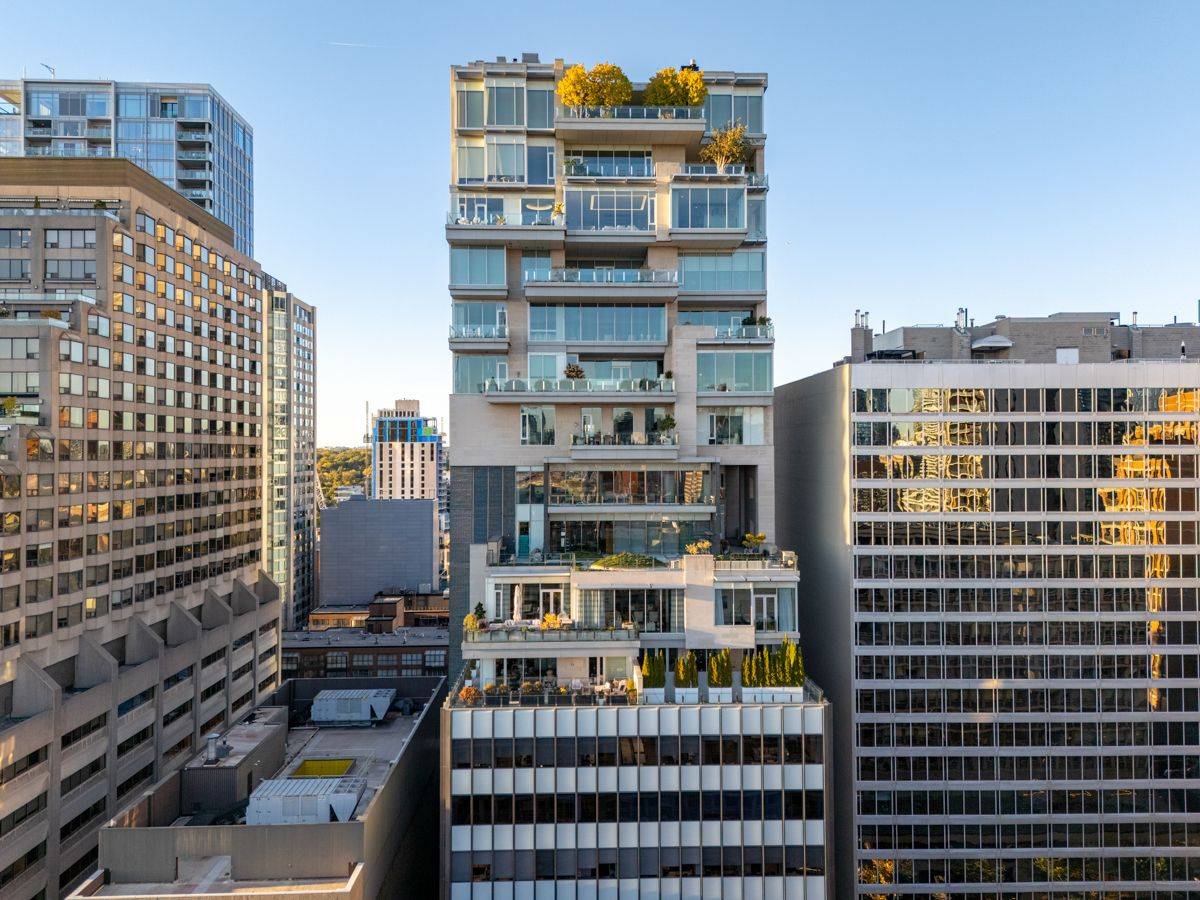155 Cumberland ST #1201, Toronto C02, ON M5R 1A2