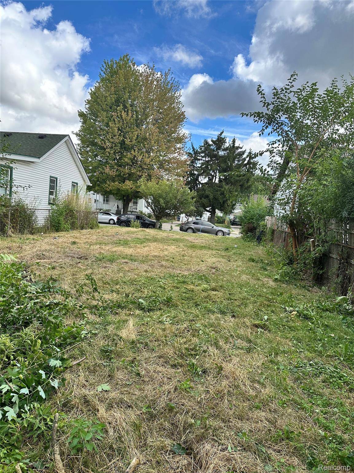 2105 Morris AVE, Lincoln Park, MI 48146