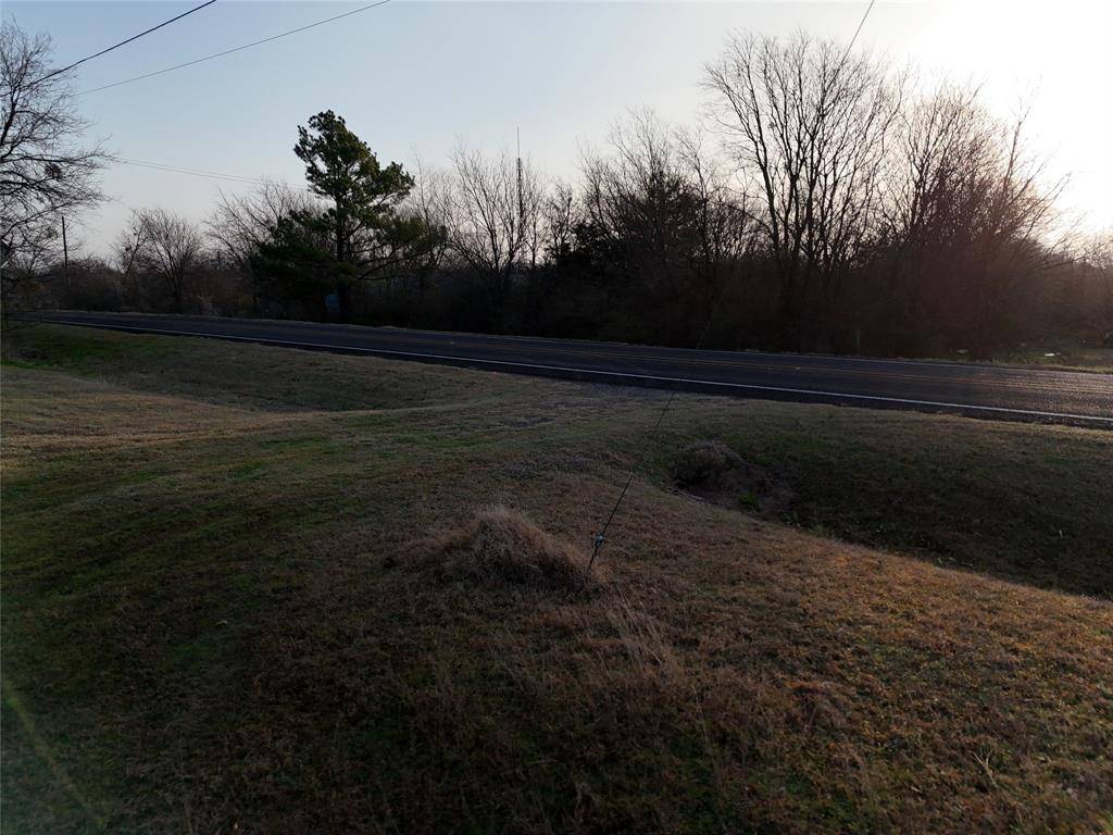 214 Hwy 34, Ladonia, TX 75449