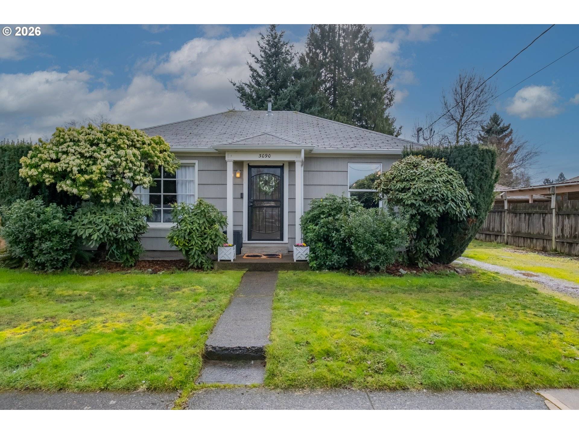 3090 D ST NE, Salem, OR 97301