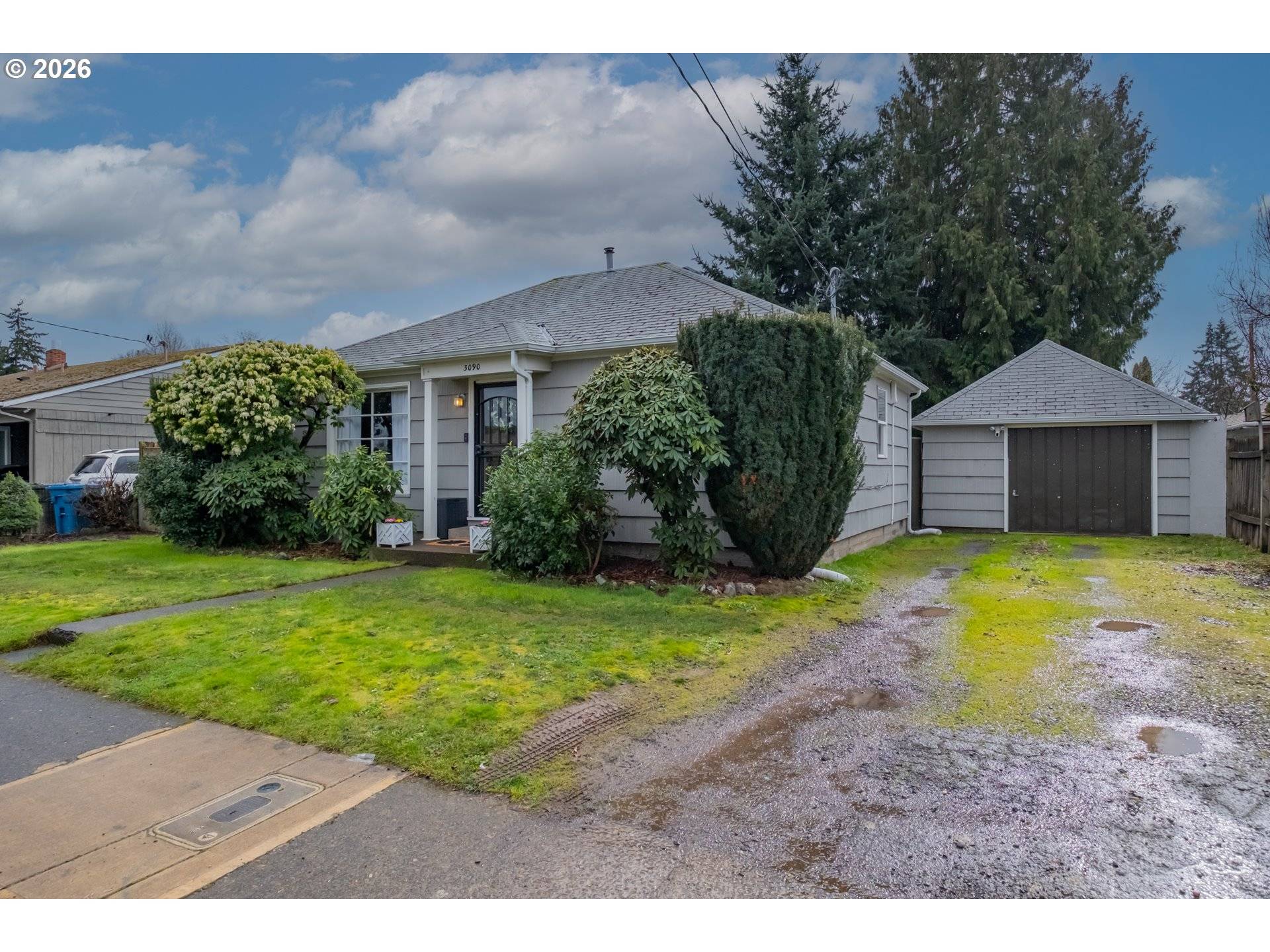 3090 D ST NE, Salem, OR 97301
