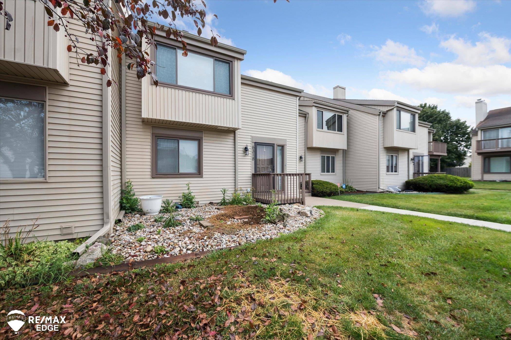 6318 Laurentian CT, Flint Twp, MI 48532