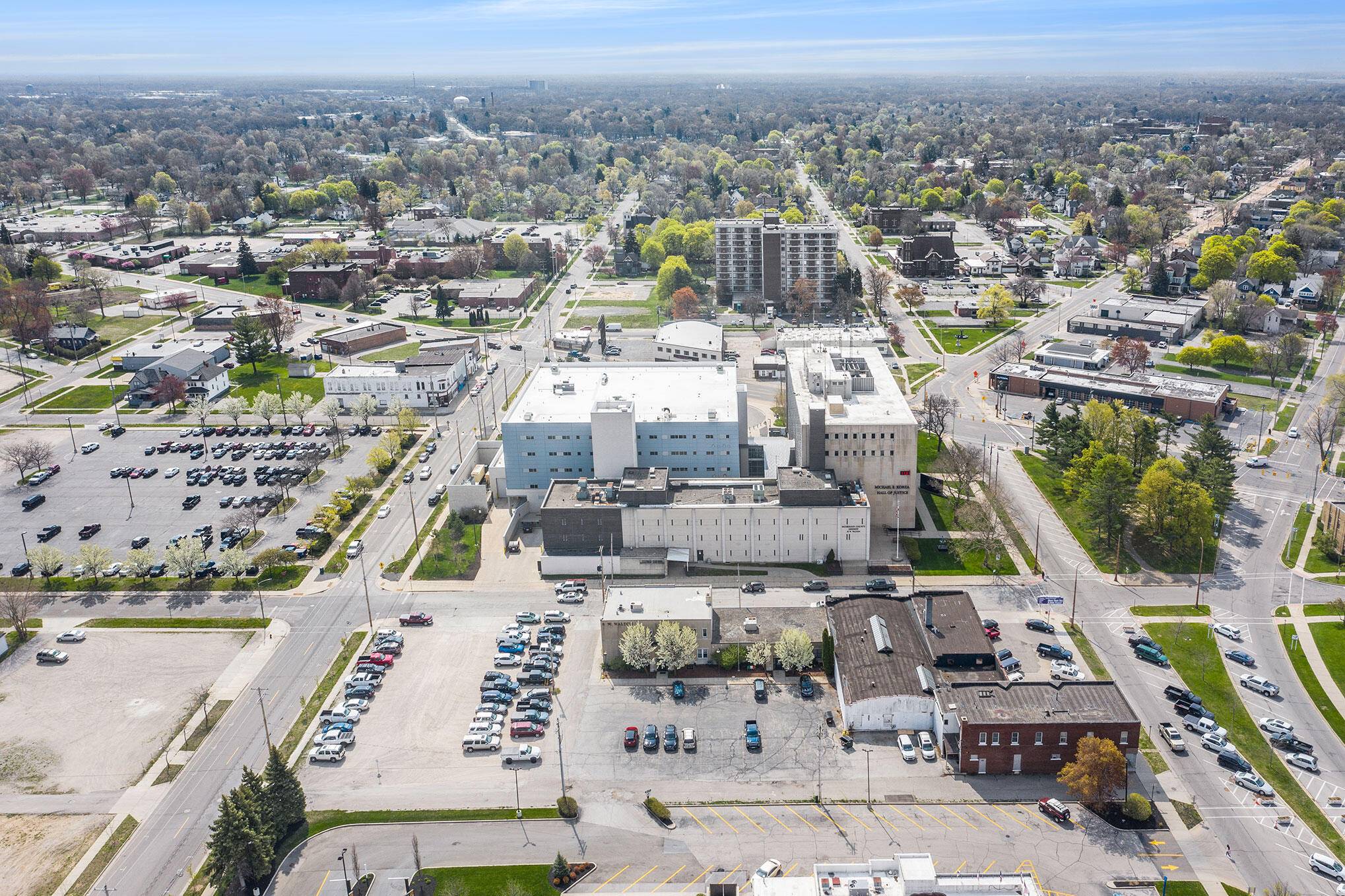 986 Pine ST, Muskegon City, MI 49442