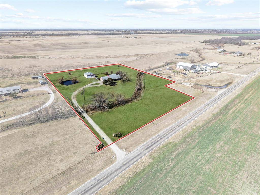 1233 FM 901, Collinsville, TX 76233