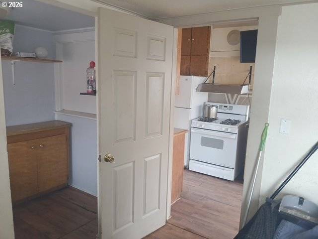 432 NW 10TH ST, Redmond, OR 97756