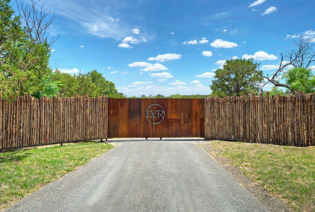 0000 Gibson-Best Road, Hye, TX 78635