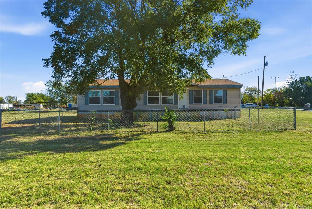 607 Hwy 101, Ranger, TX 76470