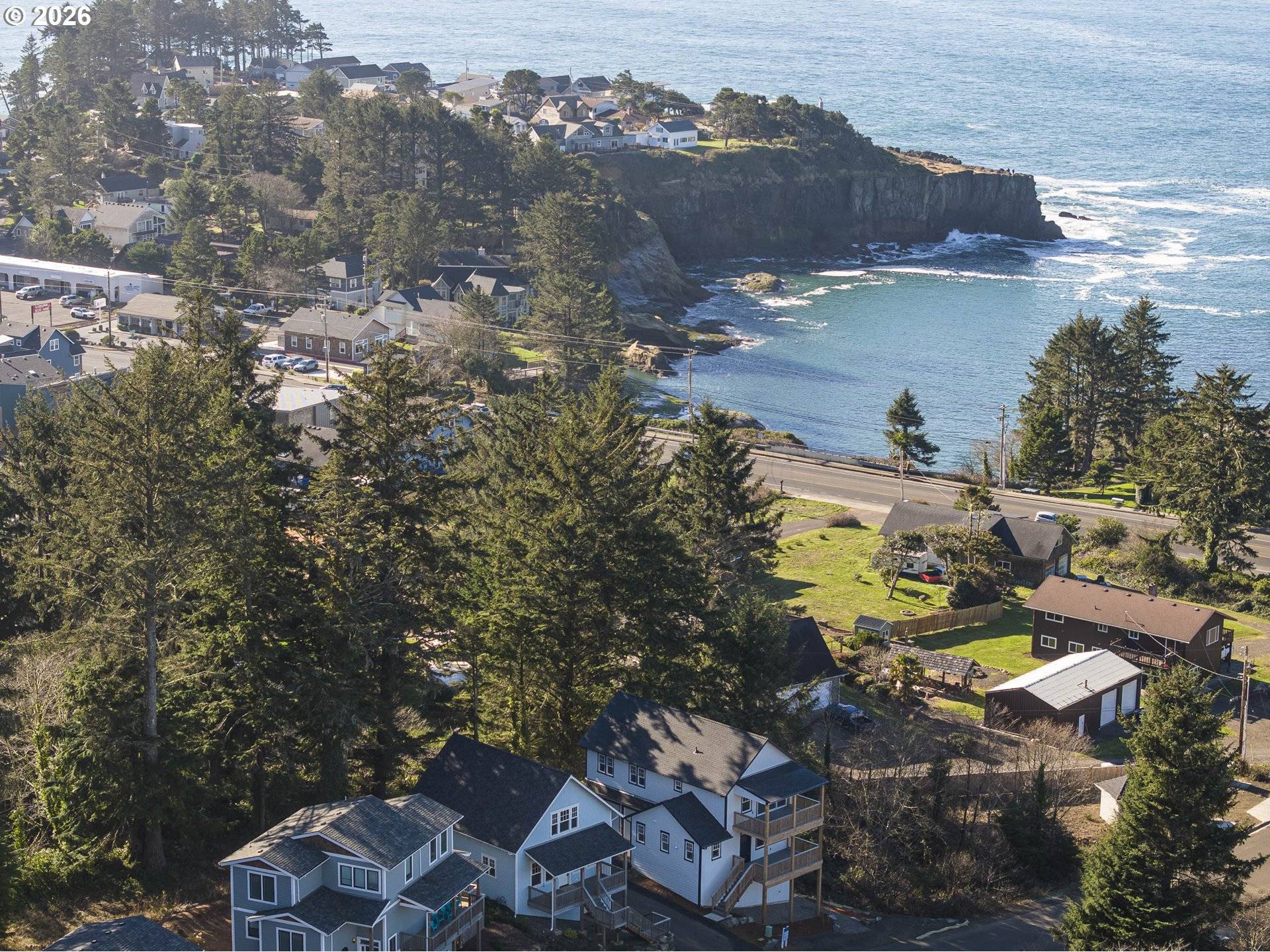 650 NE LILLIAN LN, Depoe Bay, OR 97341