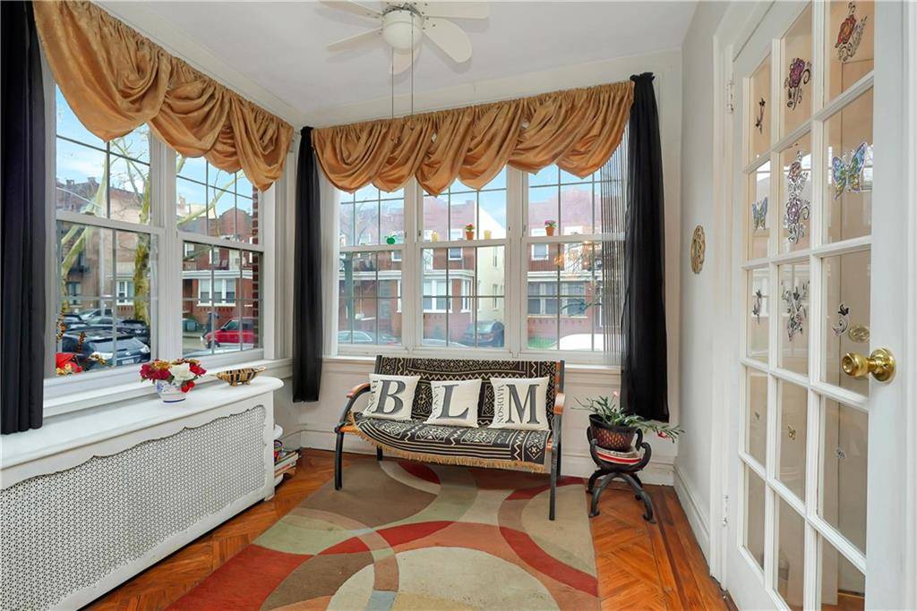 247 72nd ST, Brooklyn, NY 11209