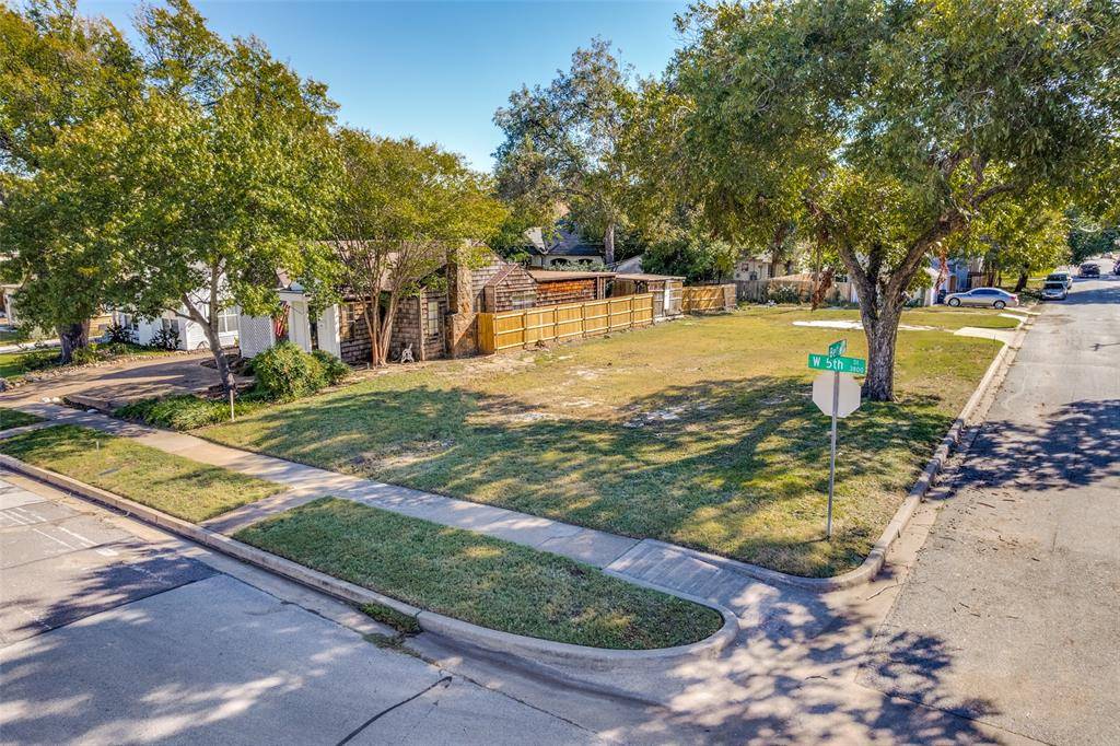3829 W 5th Street, Fort Worth, TX 76107