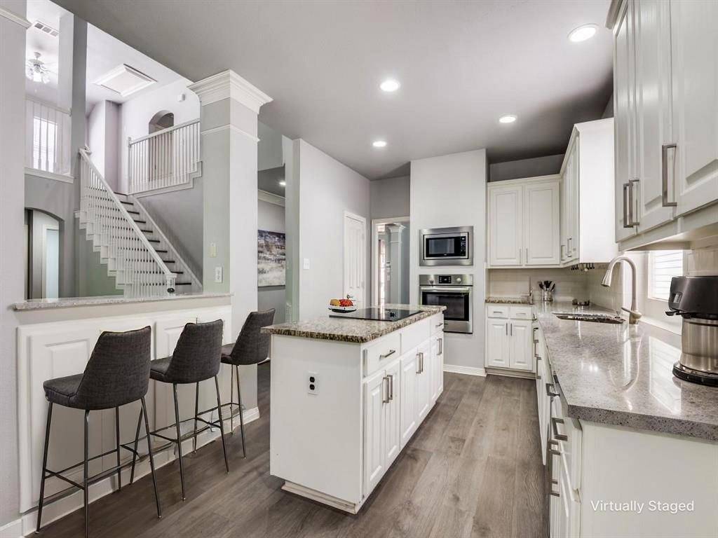2234 Pecan Grove Court, Dallas, TX 75228