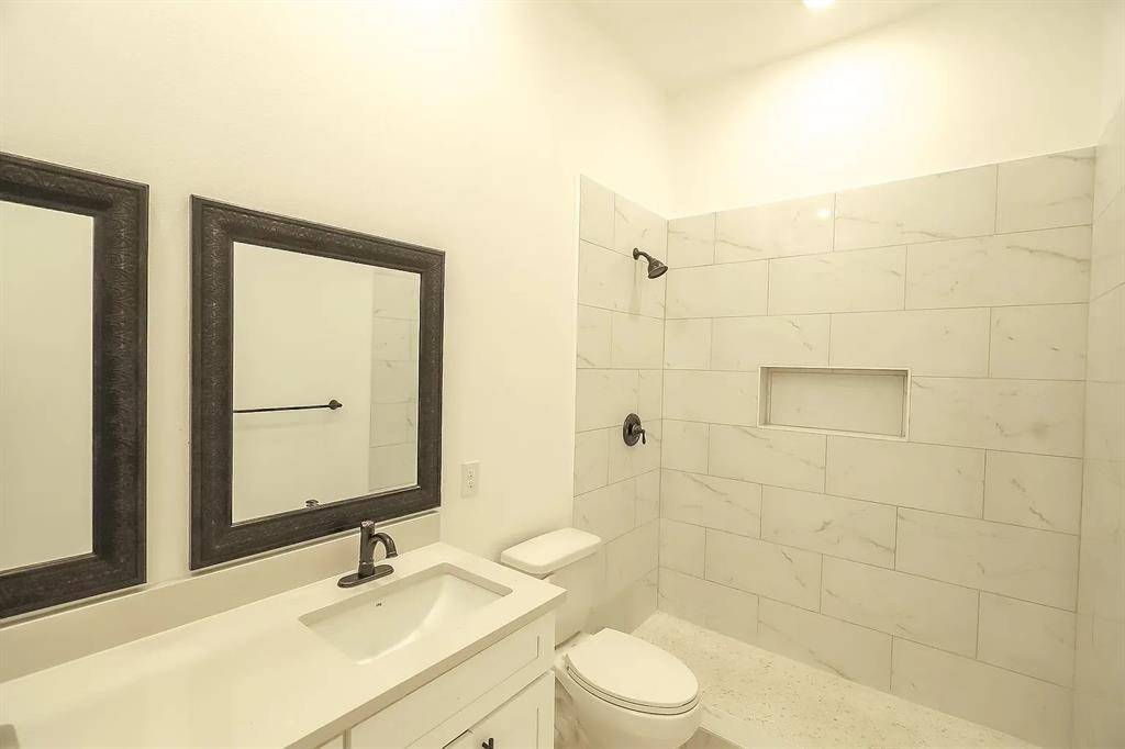 116 Willow Lane, Roanoke, TX 76262