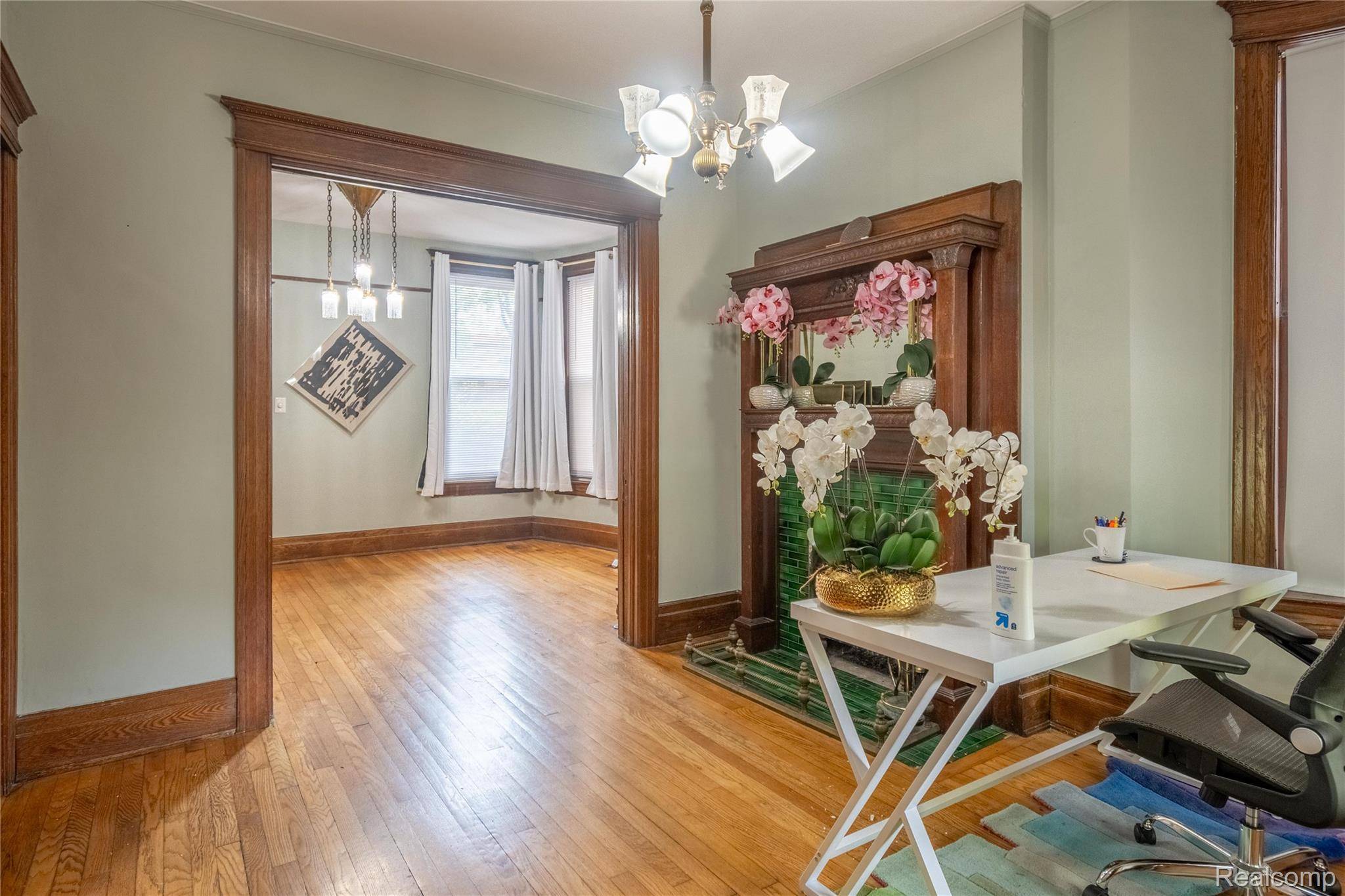 662 Van Dyke ST, Detroit, MI 48214