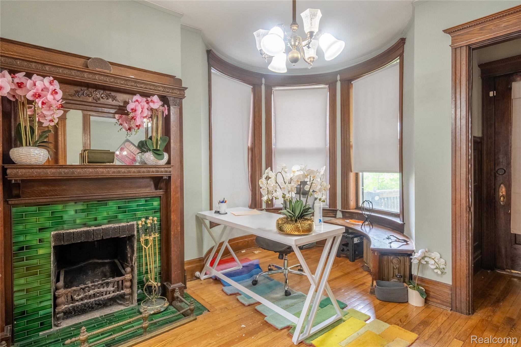 662 Van Dyke ST, Detroit, MI 48214