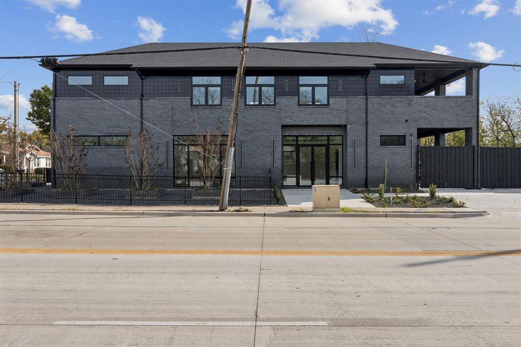 446 S Tyler Street, Dallas, TX 75208