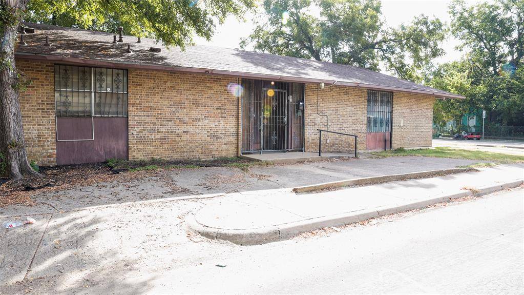 3530 Puget Street, Dallas, TX 75212
