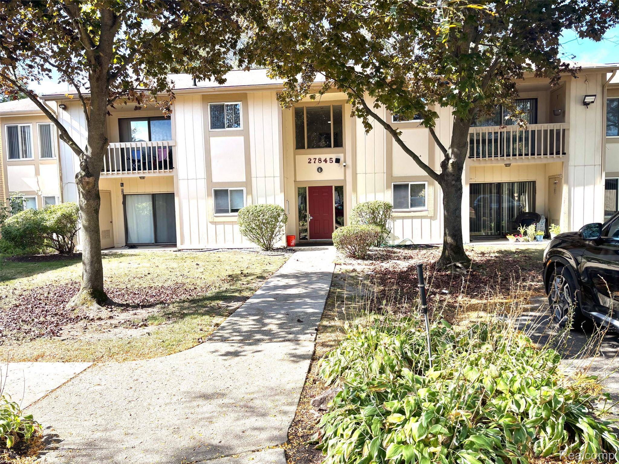 27845 Berrywood LN #Farmington Hills, Farmington, MI 48334