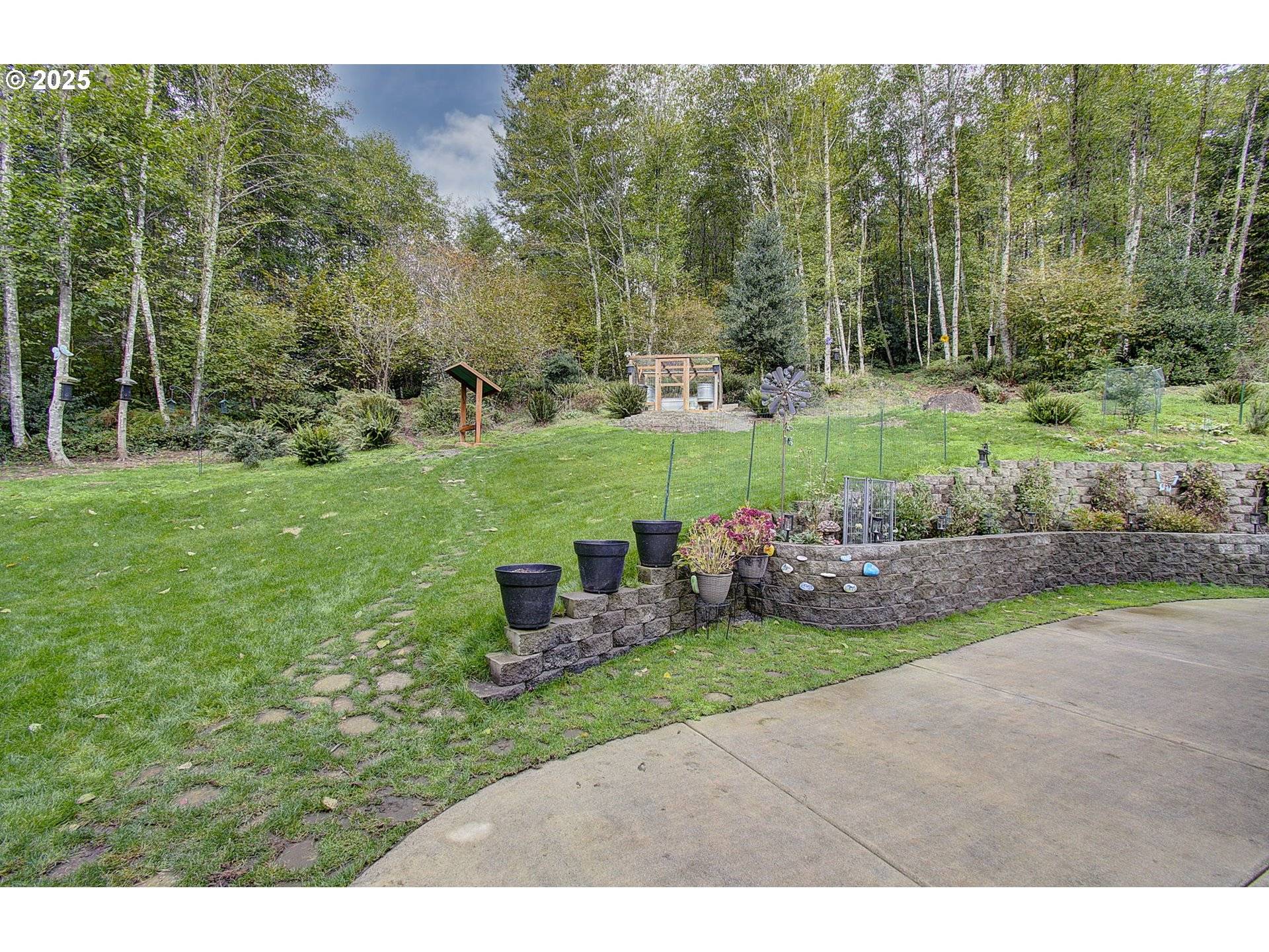 251 MYSTERY DR, Amboy, WA 98601