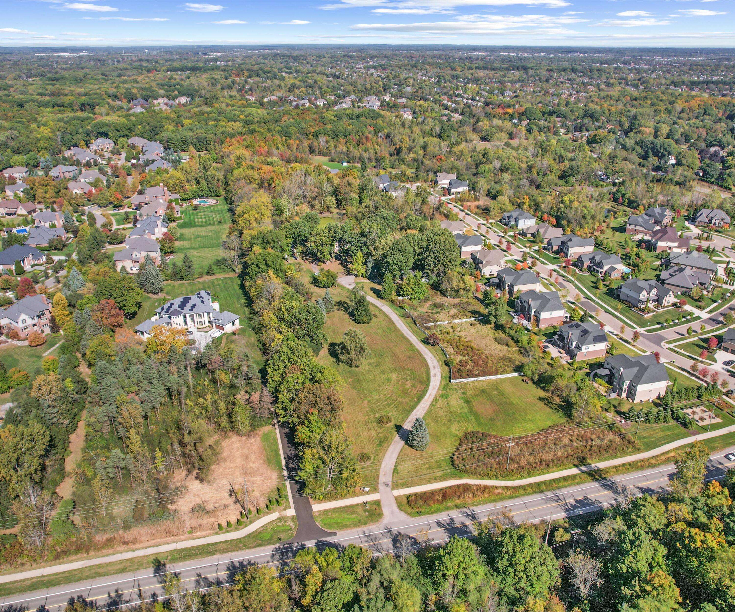 48000 Eight Mile W, Novi City, MI 48167