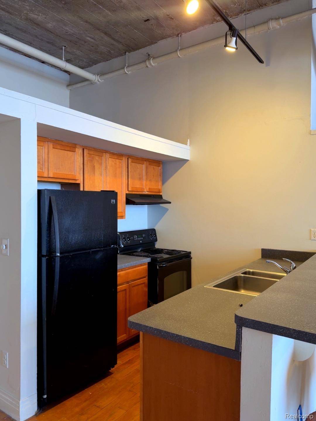 5805 #401 Lincoln ST #404, Detroit, MI 48208