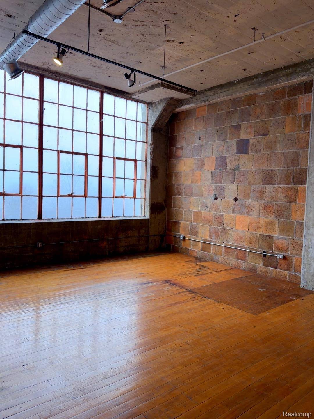 5805 #401 Lincoln ST #404, Detroit, MI 48208