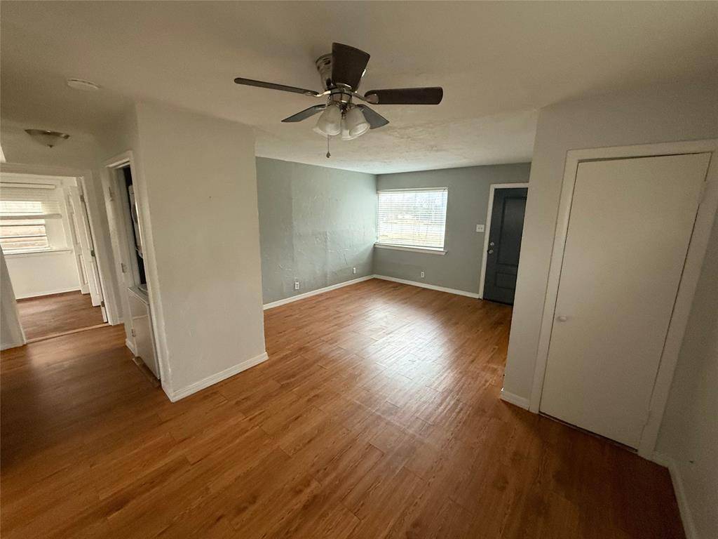 4823 Newmore Avenue, Dallas, TX 75209