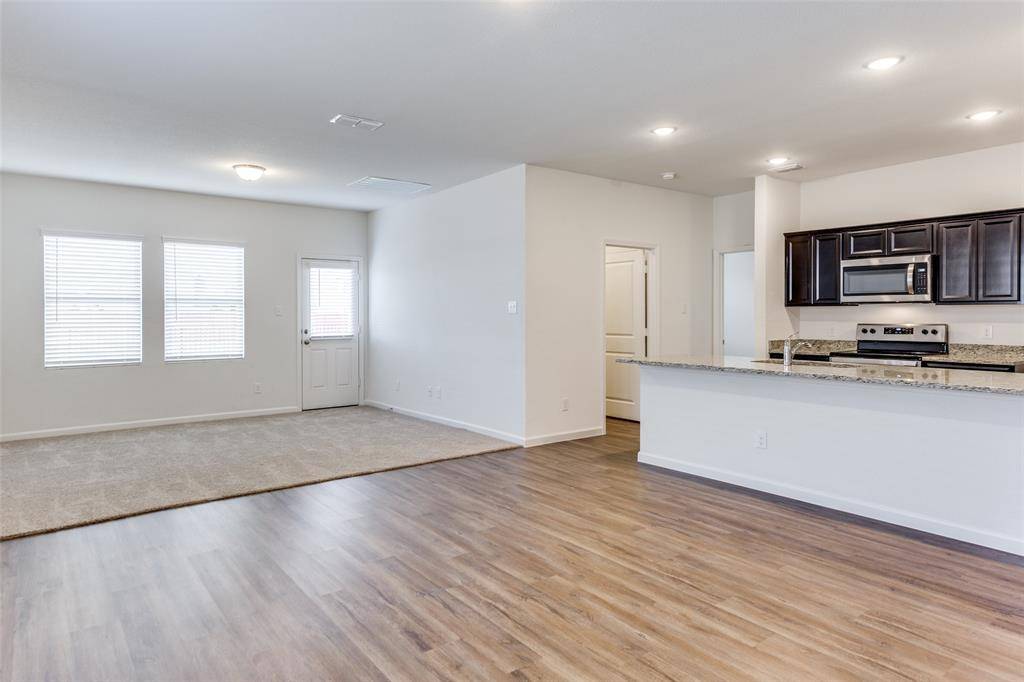 1816 Wolf Run, Anna, TX 75409