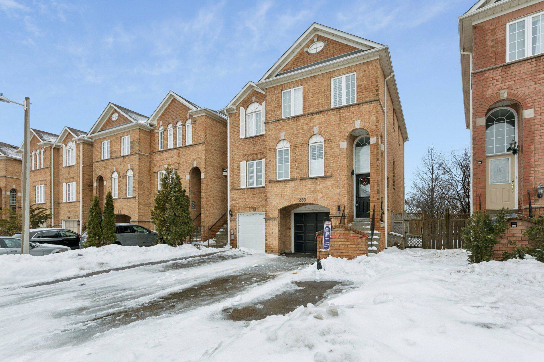 389 Fairgate WAY, Oakville, ON L6H 6Y1