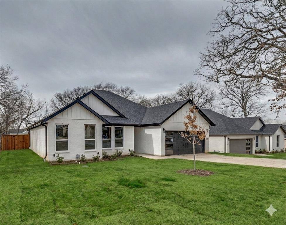 411 N Watson Street, Seagoville, TX 75159