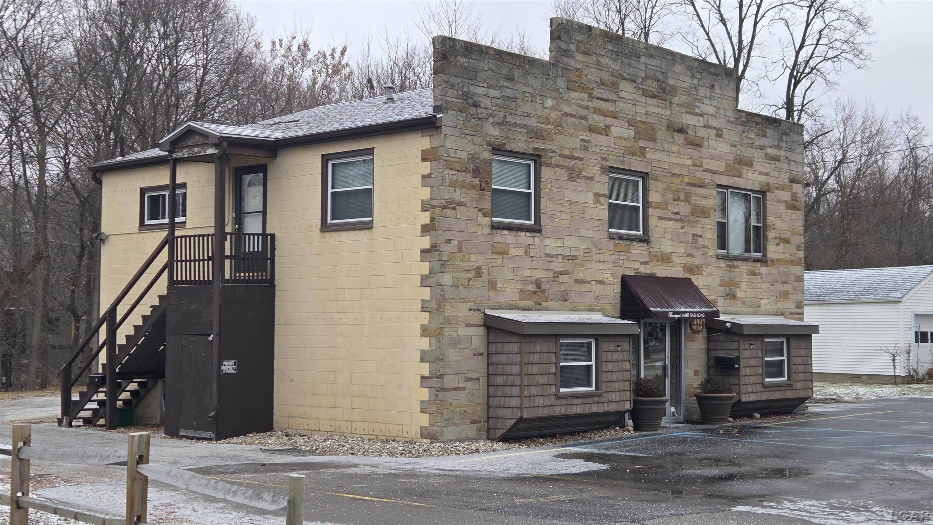 409 N Evans ST, Tecumseh, MI 49286