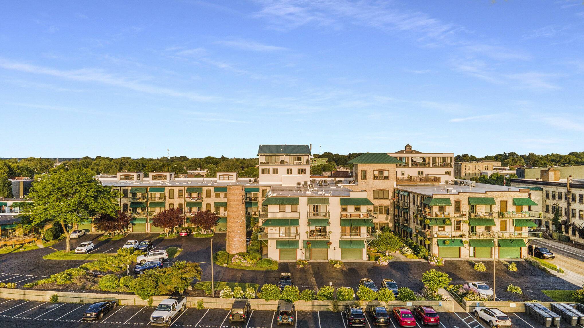 110 N Harbor #310, Grand Haven City, MI 49417