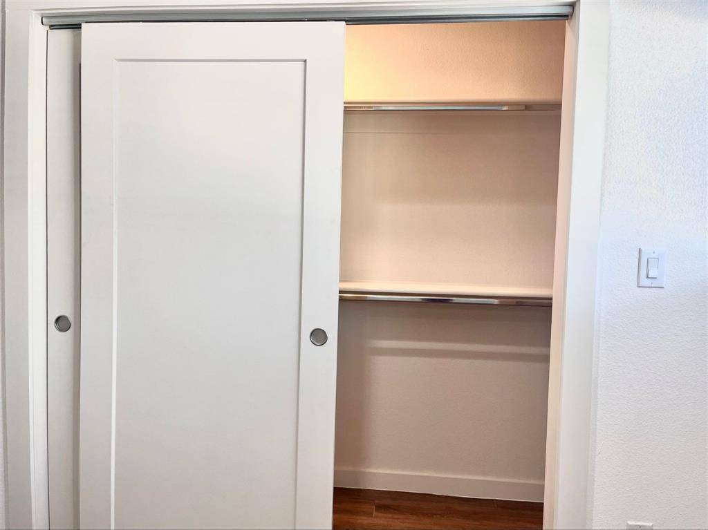 125 E 8th Street #206, Dallas, TX 75203