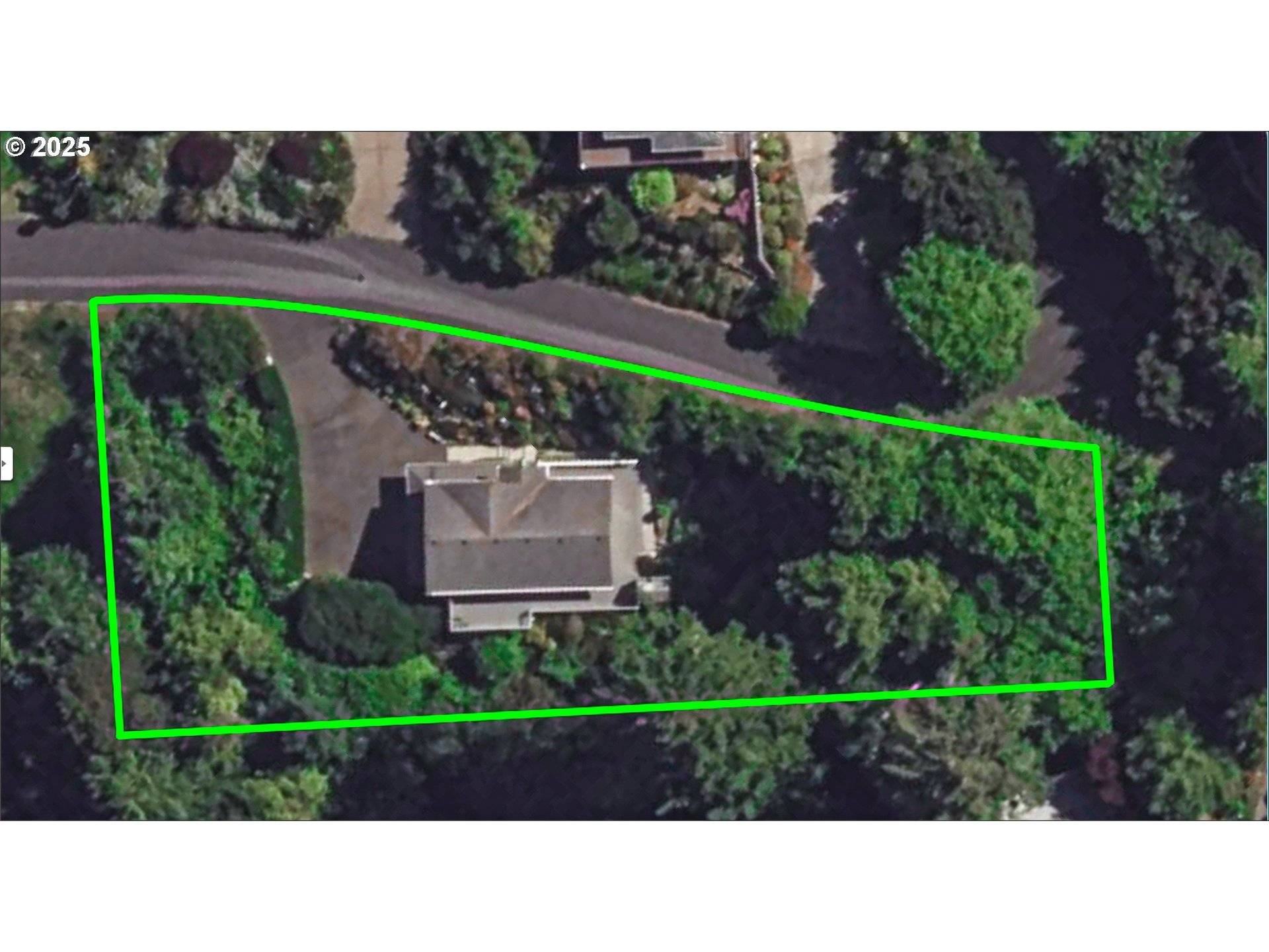 350 HILL CT, Yachats, OR 97498