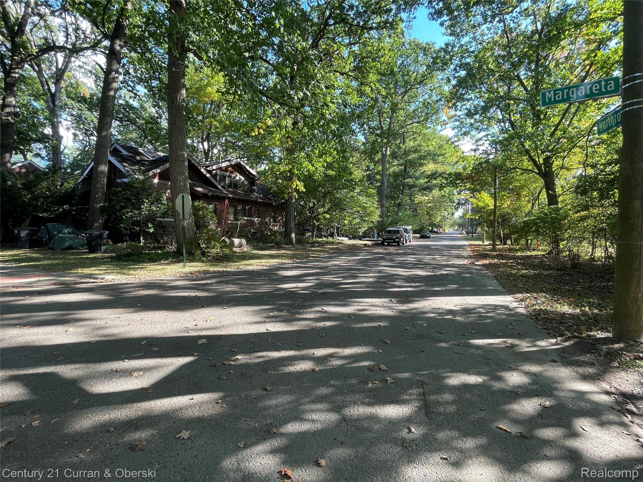 22321 Margareta ST, Detroit, MI 48219