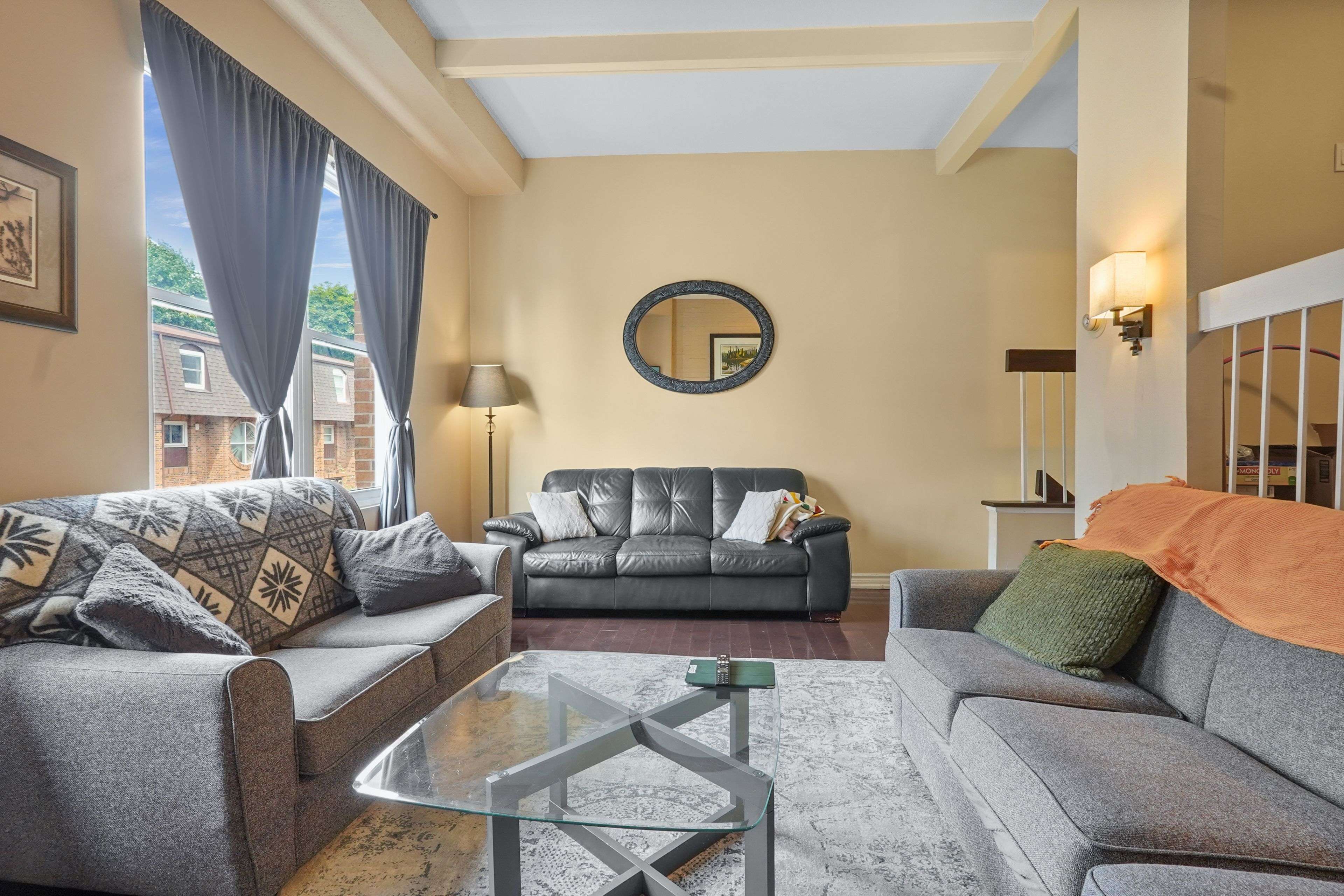 70 Upper Canada DR #4, Toronto C12, ON M2P 2A3