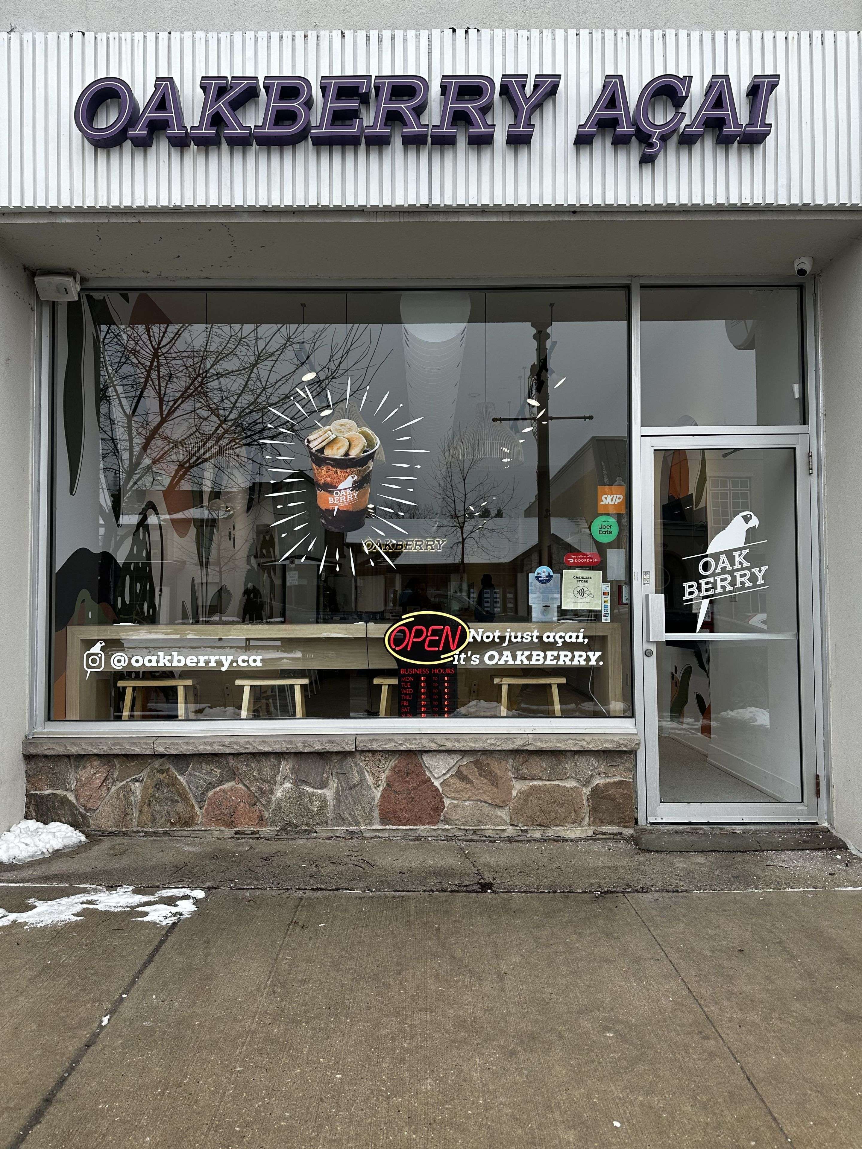 327 Lakeshore RD E, Oakville, ON L6J 1J4