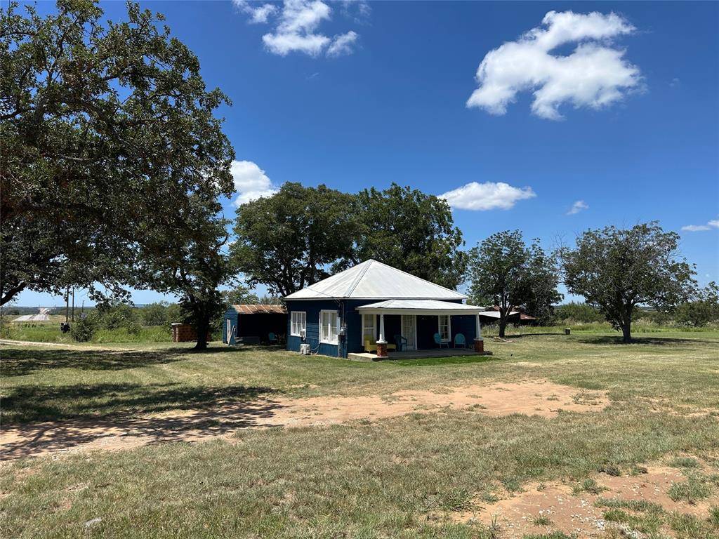 10100 US Highway 67 84, Bangs, TX 76823