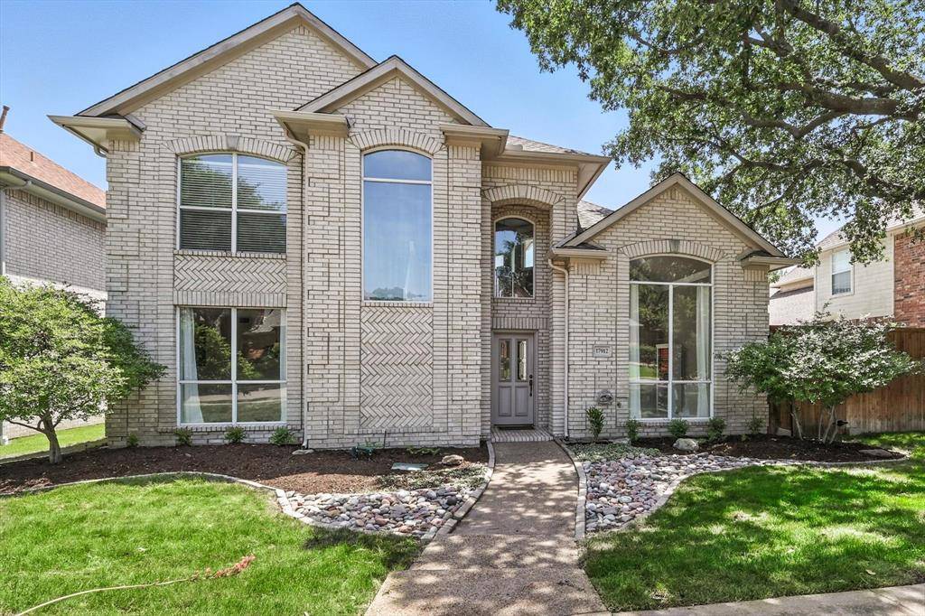 17912 Benchmark Drive, Dallas, TX 75252