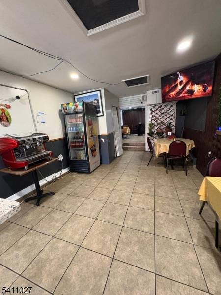 196 Bloomfield Ave, Newark City, NJ 07044