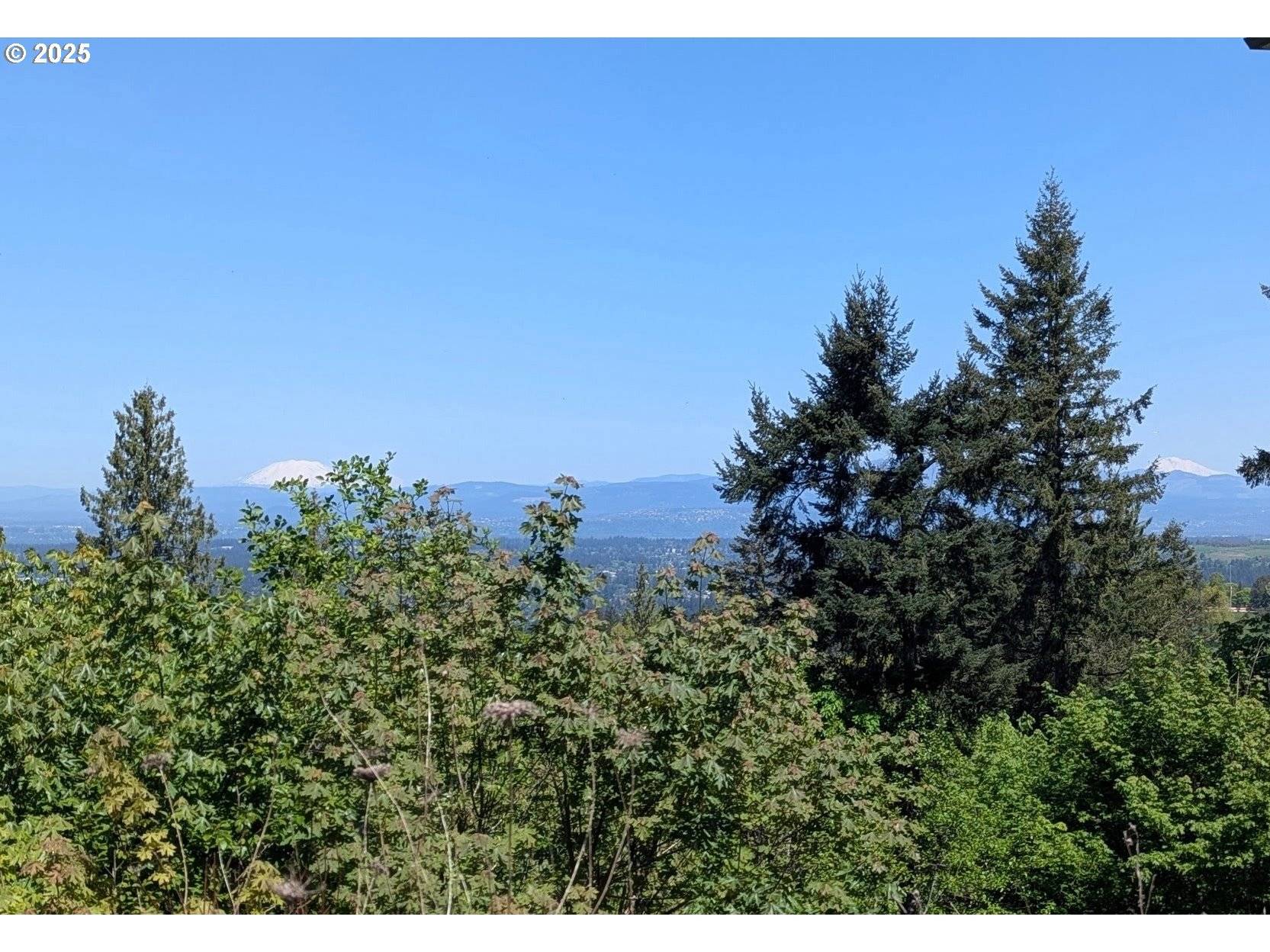 10469 SE Quail Ridge DR, Happy Valley, OR 97086