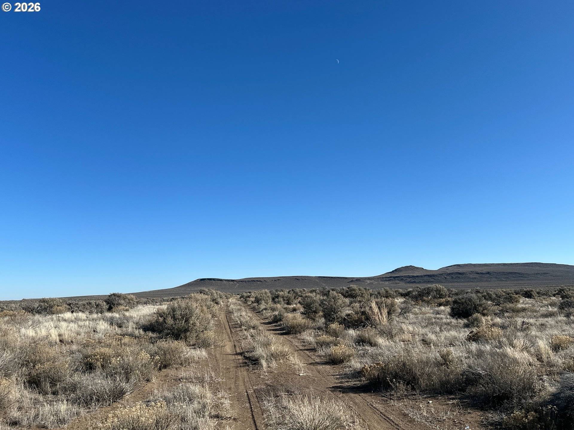 S Fandango RD #2100, Christmas Valley, OR 97641