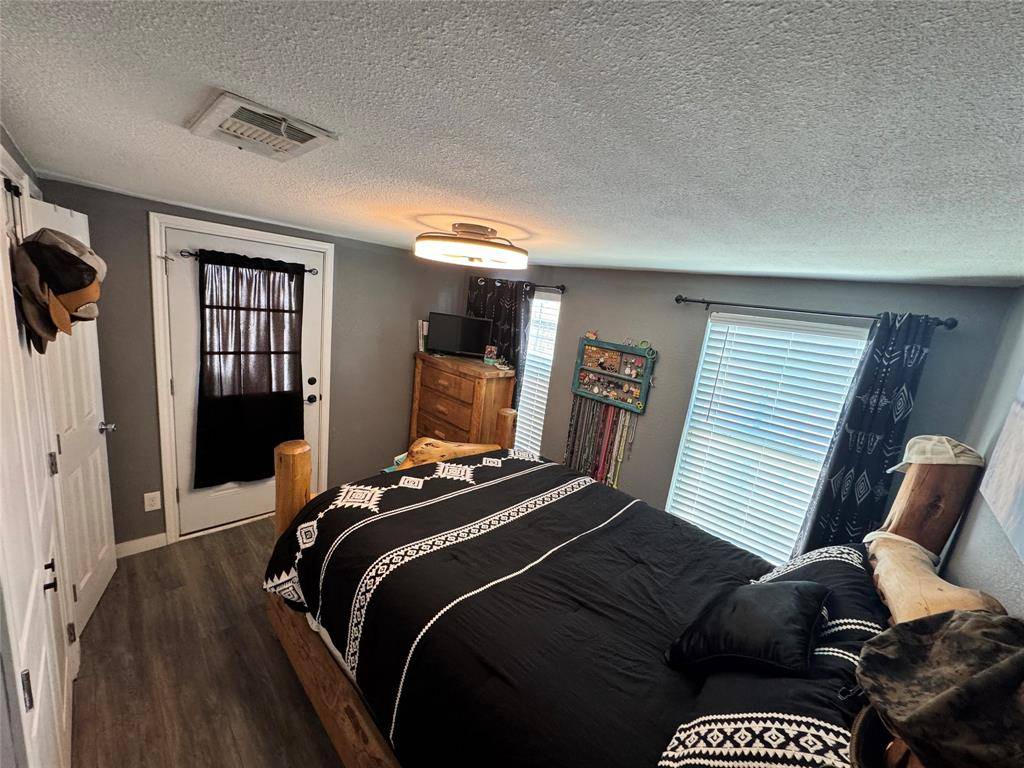 109 W Morning Dove Drive, Azle, TX 76020