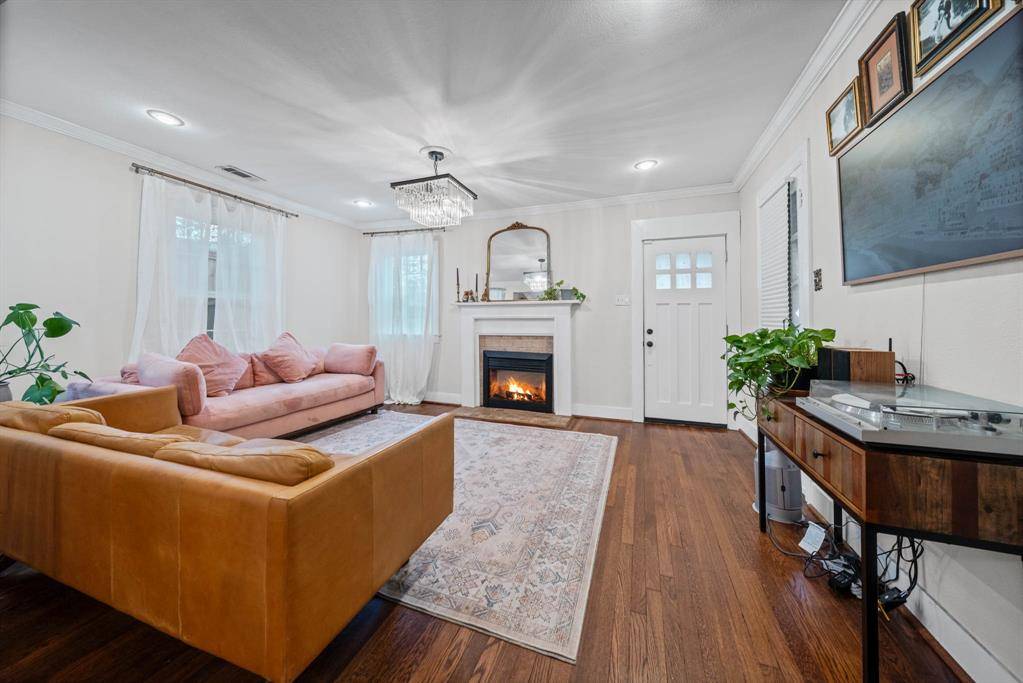 1606 Lansford Avenue, Dallas, TX 75224