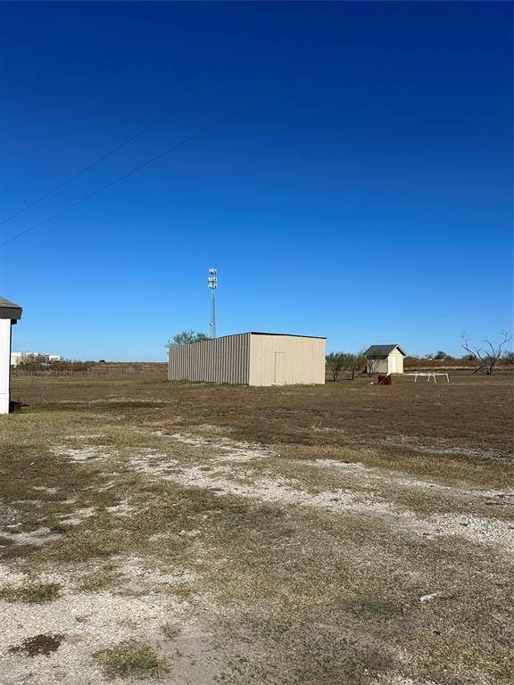 211 Alton, Ennis, TX 75119