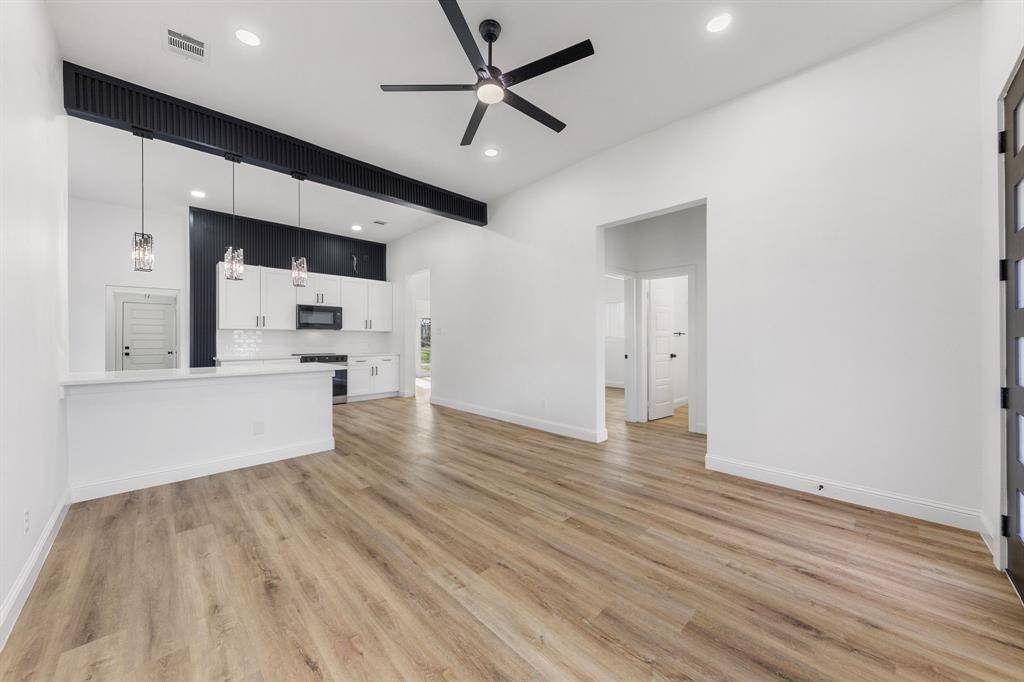 1247 Bonham Street, Paris, TX 75460