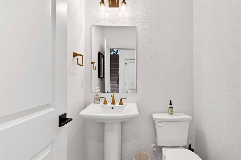 1624 Whitworth Drive, Fort Worth, TX 76052