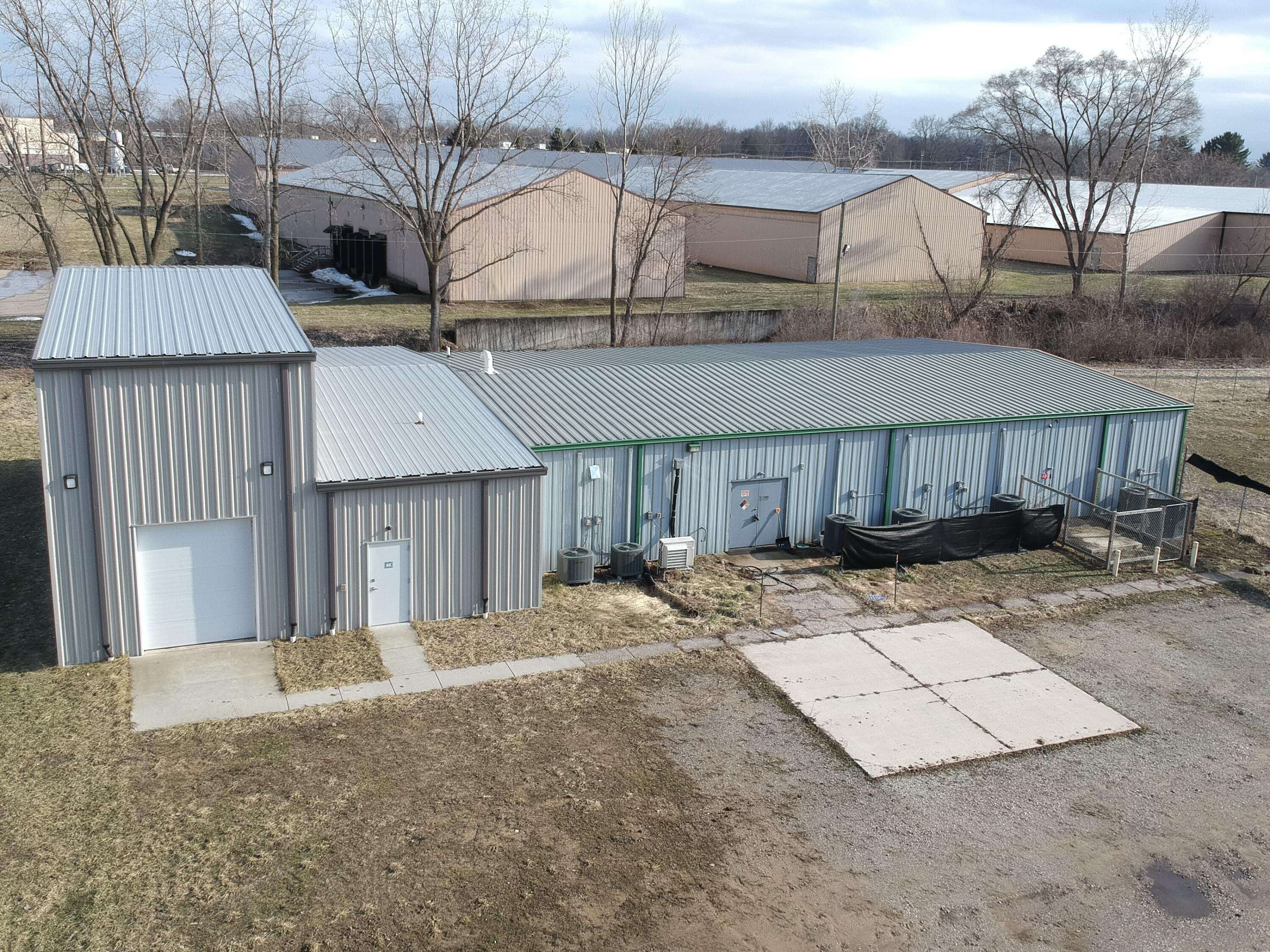 1760 Renaissance DR, Niles City, MI 49120