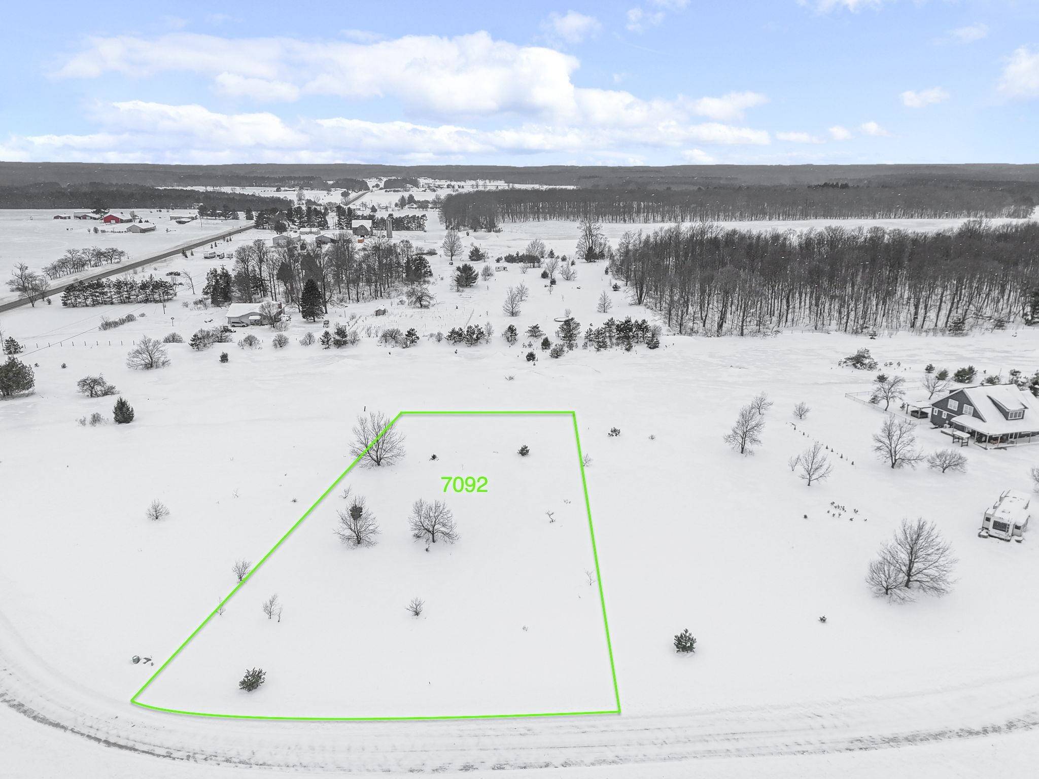 7092 Misty LN, Almira Twp, MI 49650